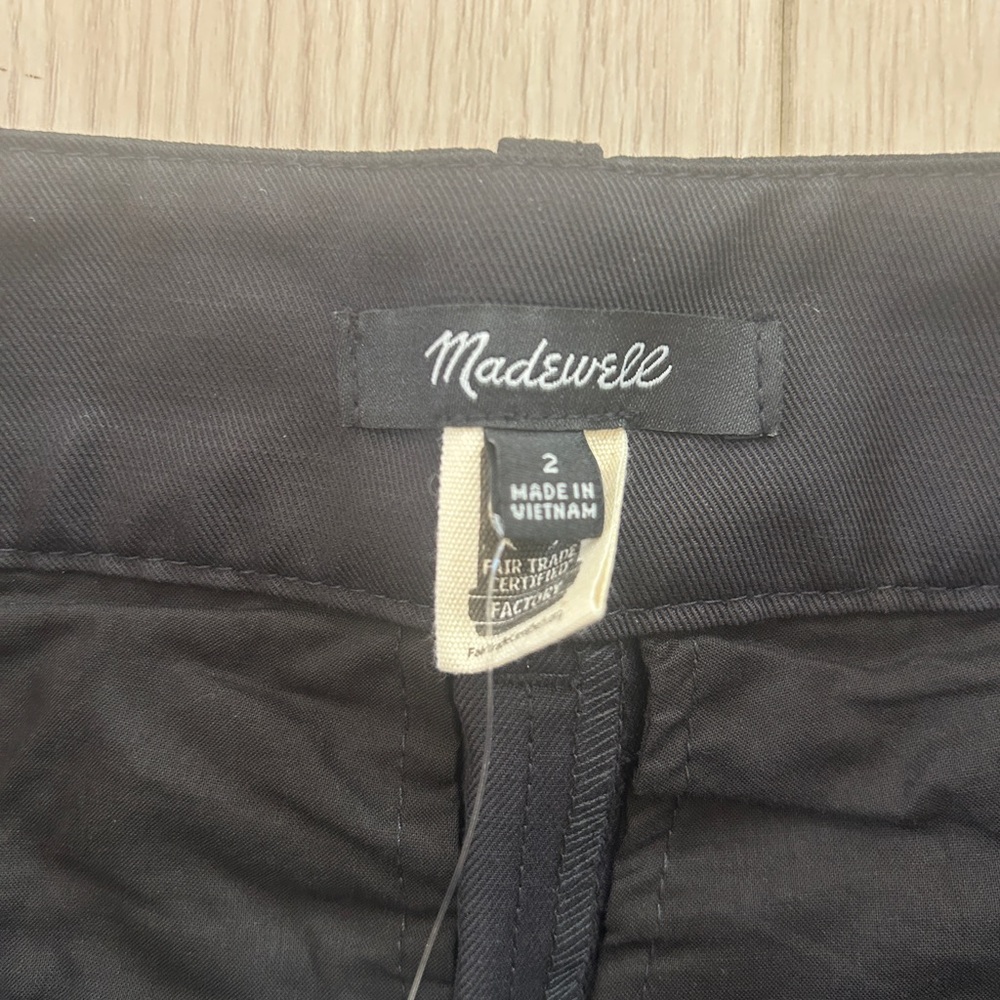 Madewell The Drapey Twill Pleated Short - Picture 6 of 8